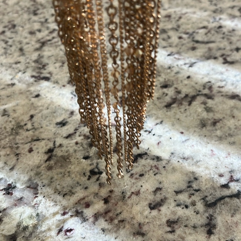 Paparazzi Gold Statement Necklace with Fringe Design and earrings set - Picture 3 of 9